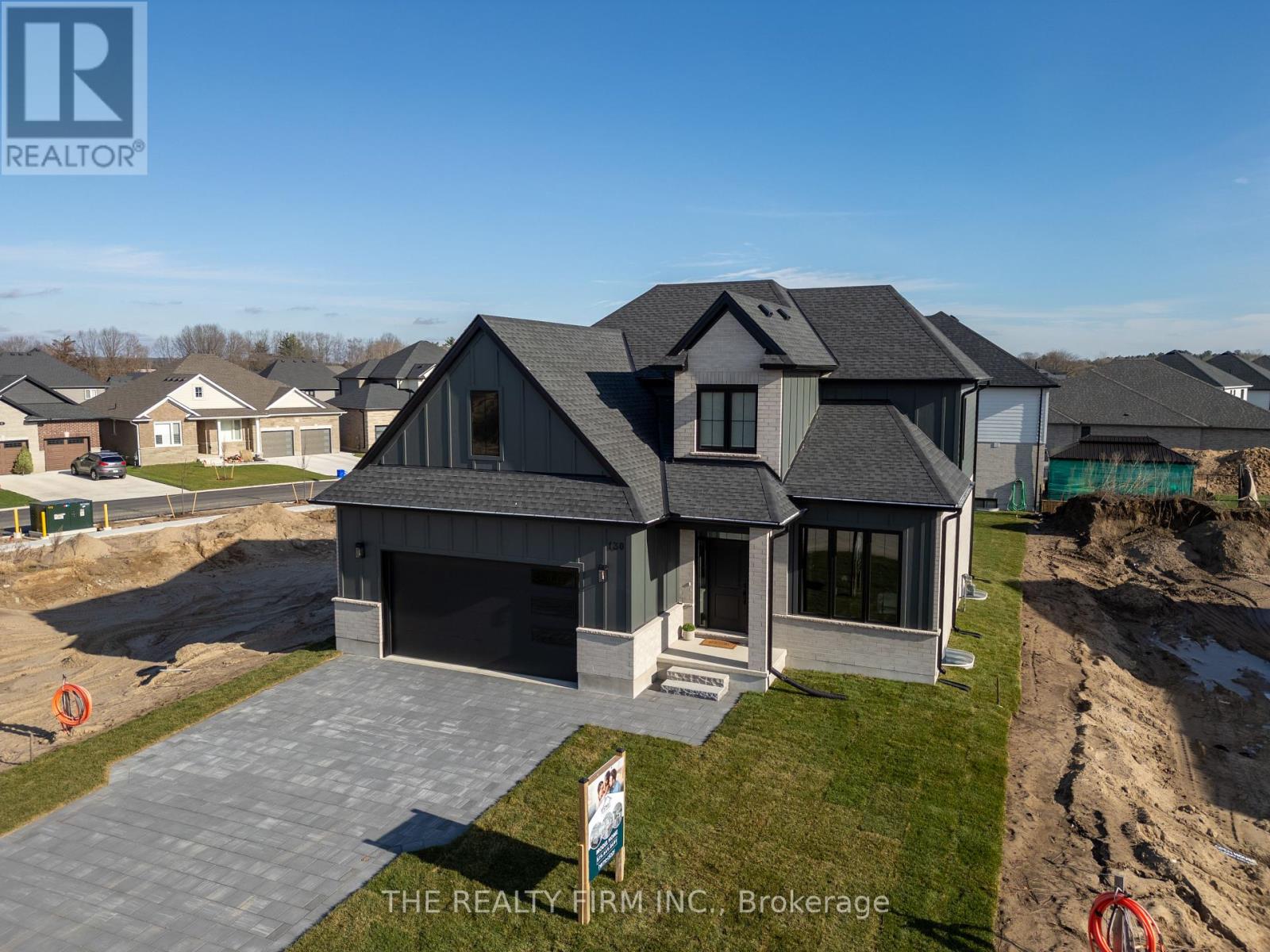 Photo 16 of 130 Harvest Lane, Thames Centre ON