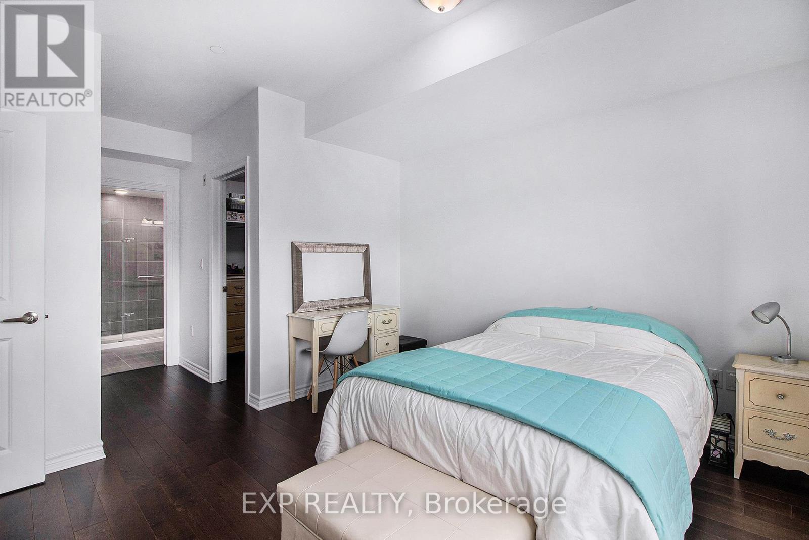 Photo 16 of 202 120 Prestige Circle, Ottawa ON