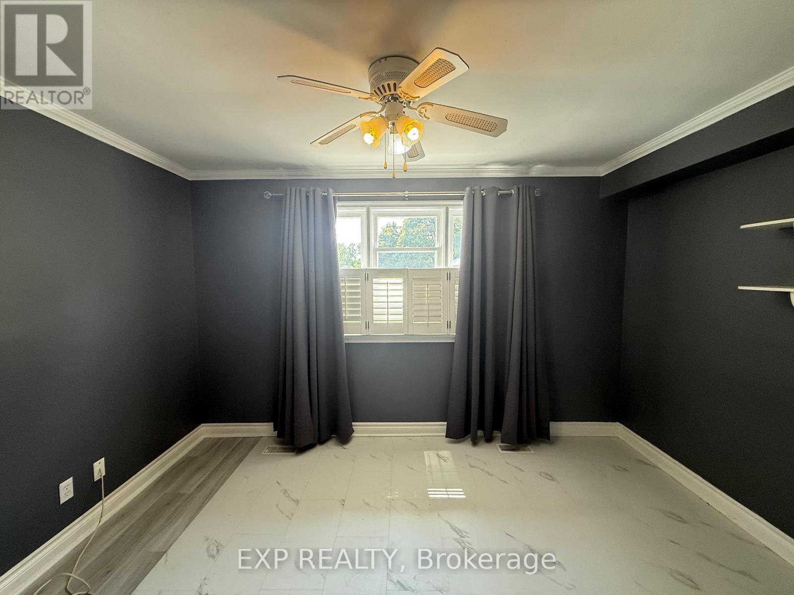 Photo 4 of 149 Altamira Road, Richmond Hill ON
