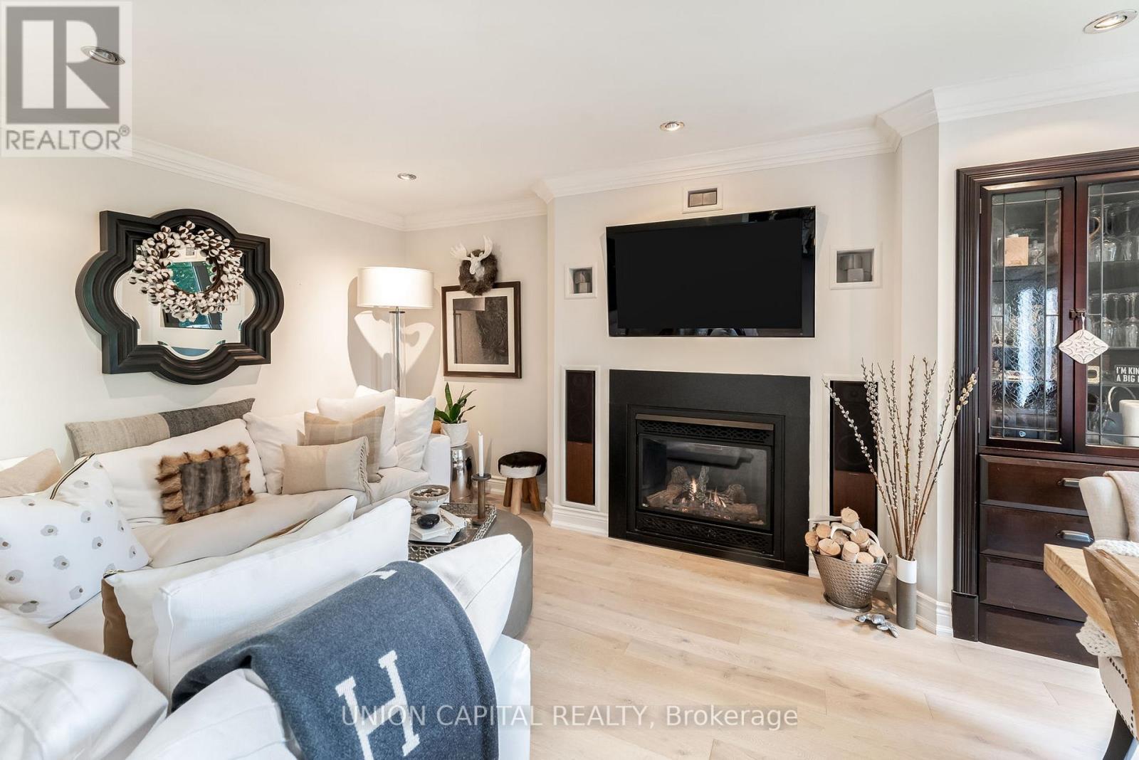 Photo 26 of 123 Imperial Crescent, Bradford West Gwillimbury ON