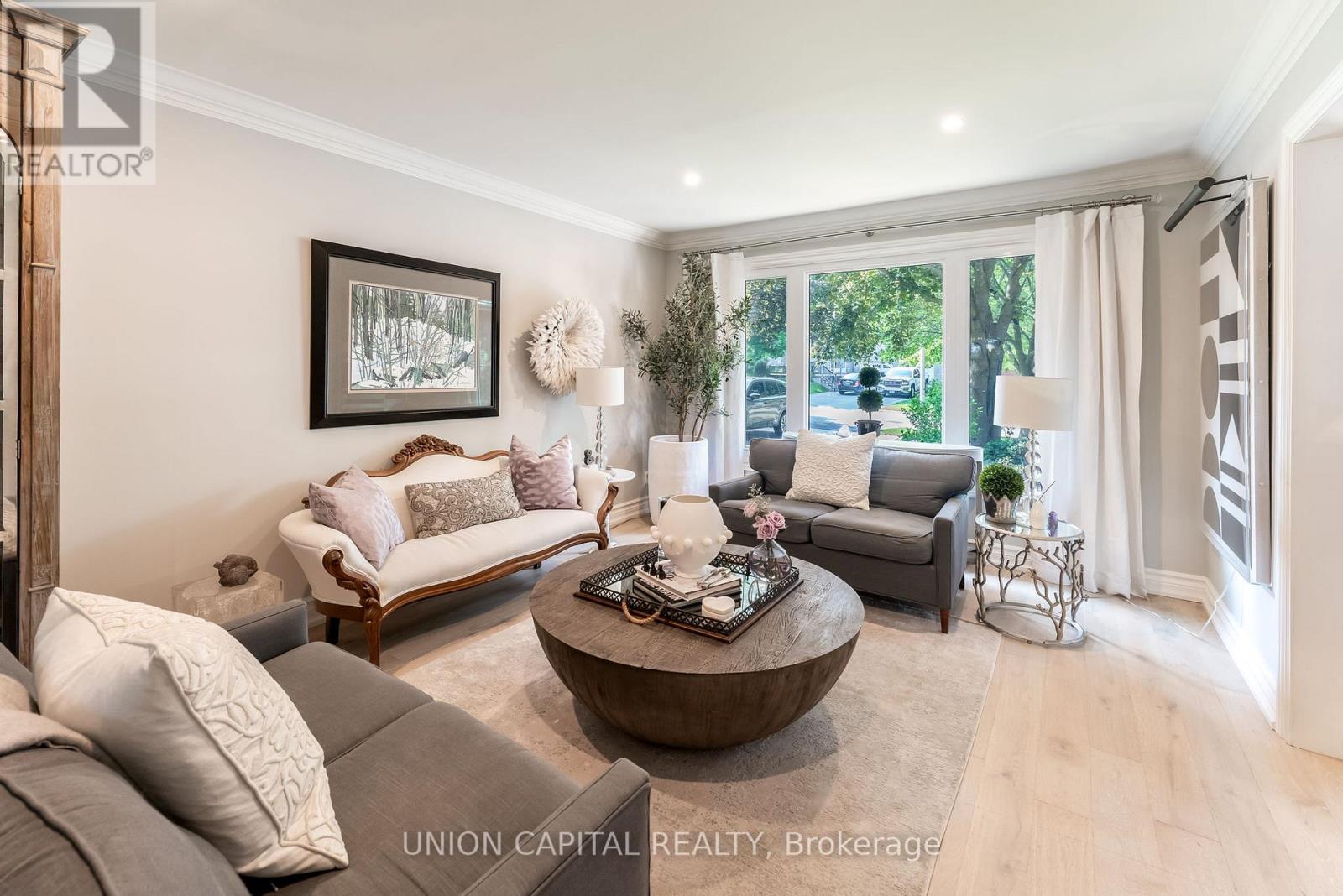 Photo 12 of 123 Imperial Crescent, Bradford West Gwillimbury ON