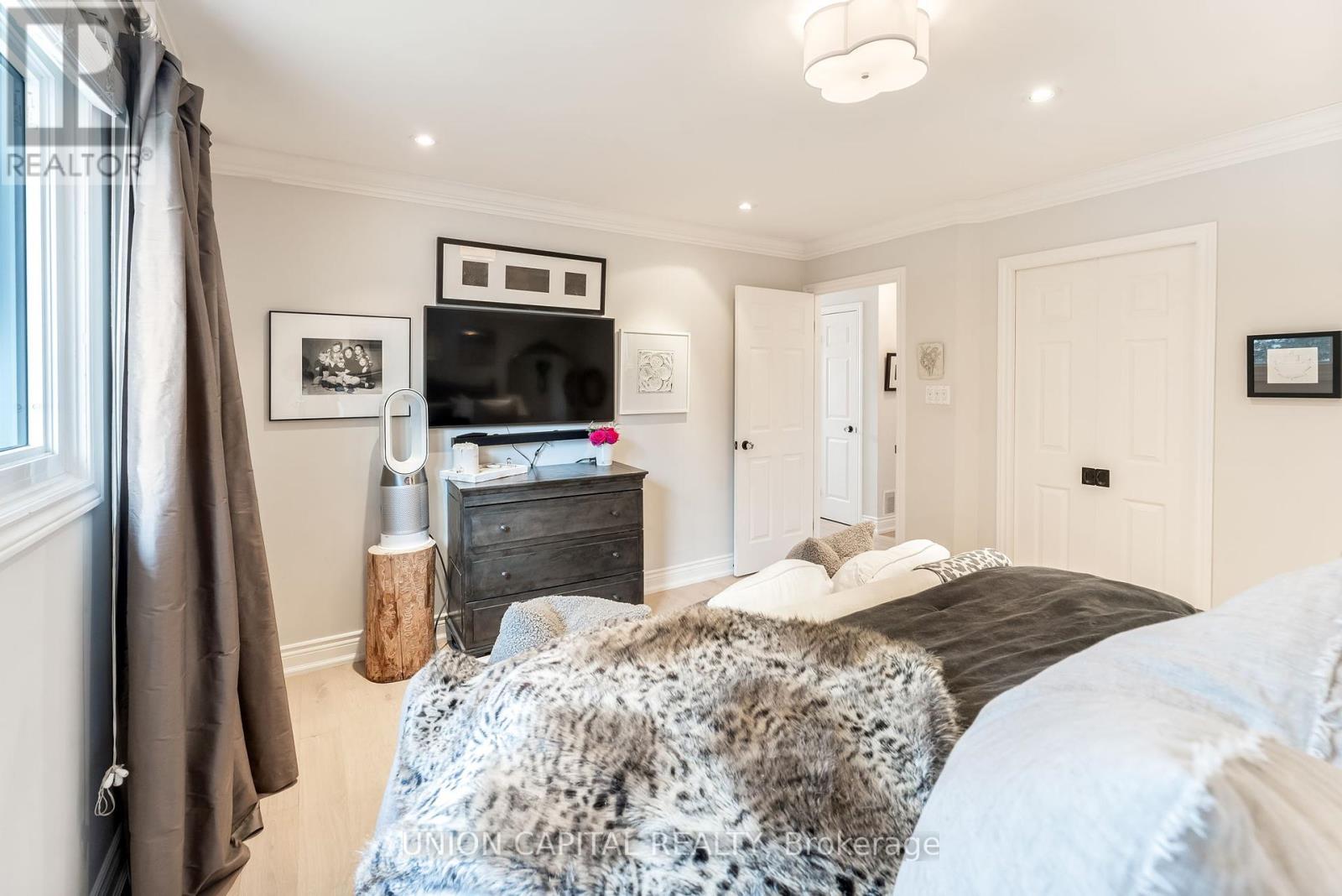 Photo 27 of 123 Imperial Crescent, Bradford West Gwillimbury ON