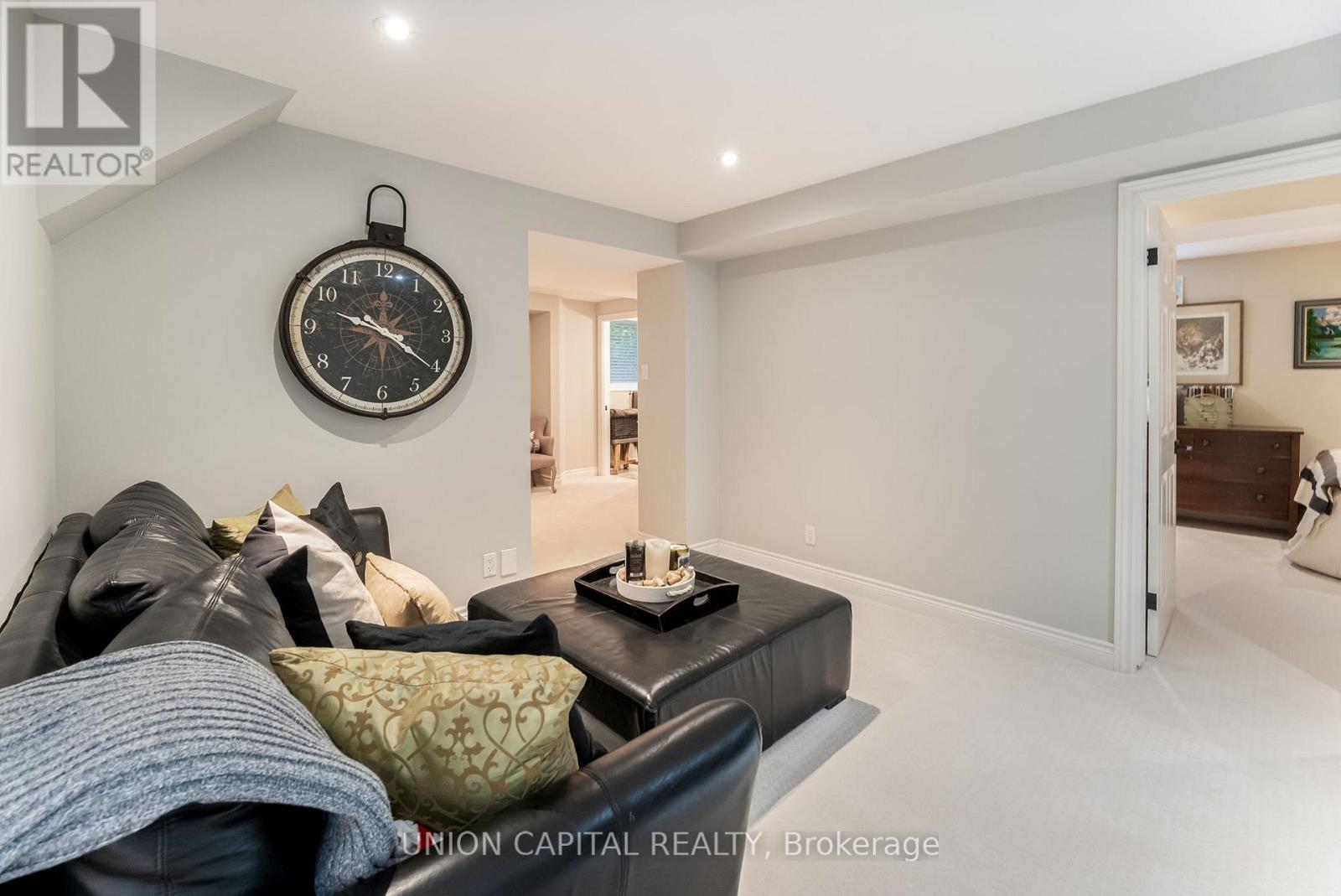 Photo 39 of 123 Imperial Crescent, Bradford West Gwillimbury ON