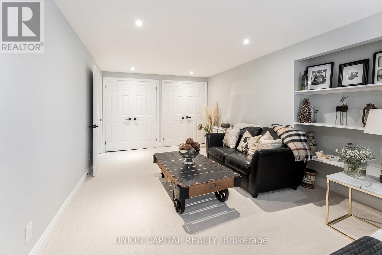 Photo 14 of 123 Imperial Crescent, Bradford West Gwillimbury ON