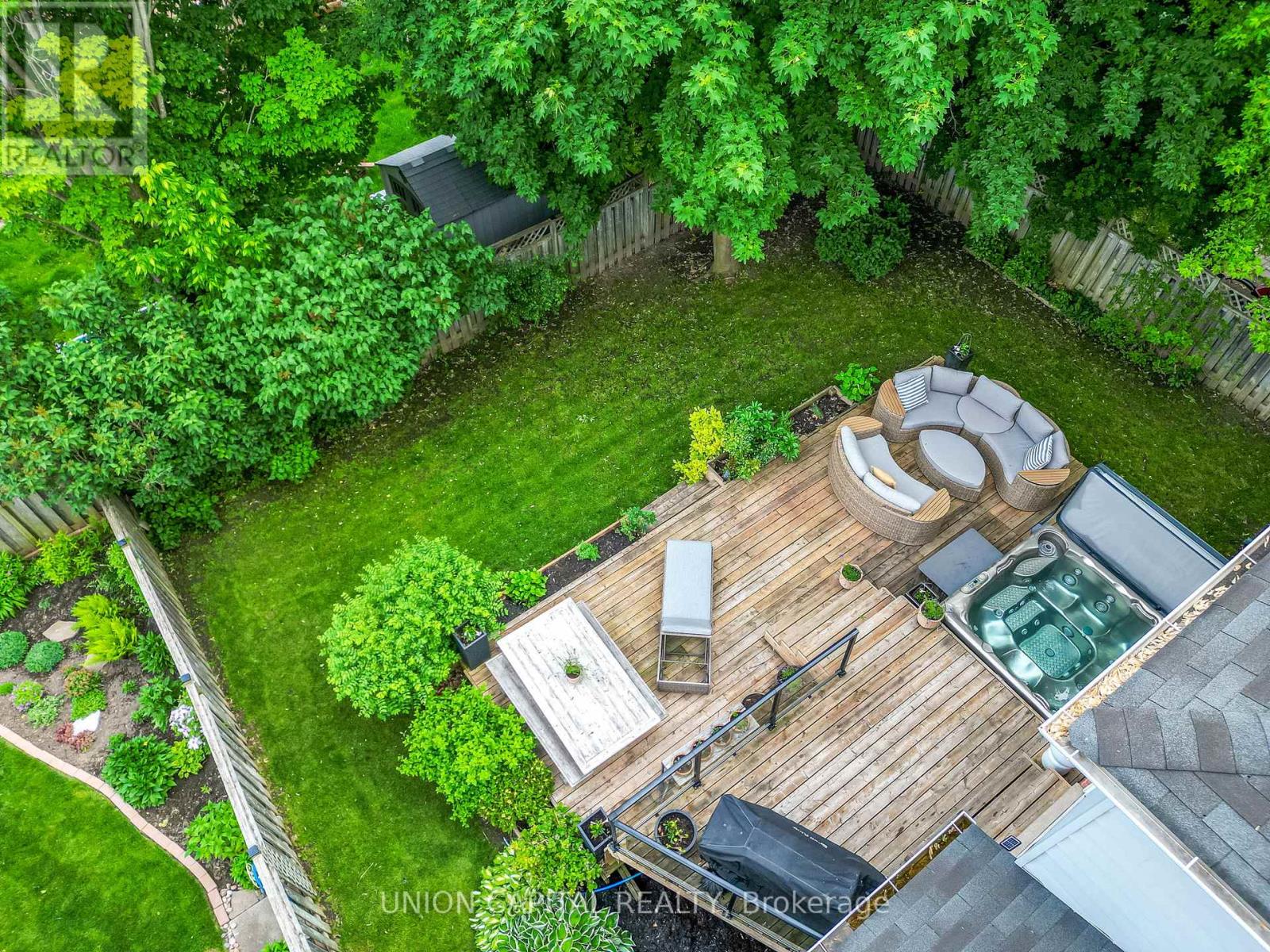 Photo 24 of 123 Imperial Crescent, Bradford West Gwillimbury ON
