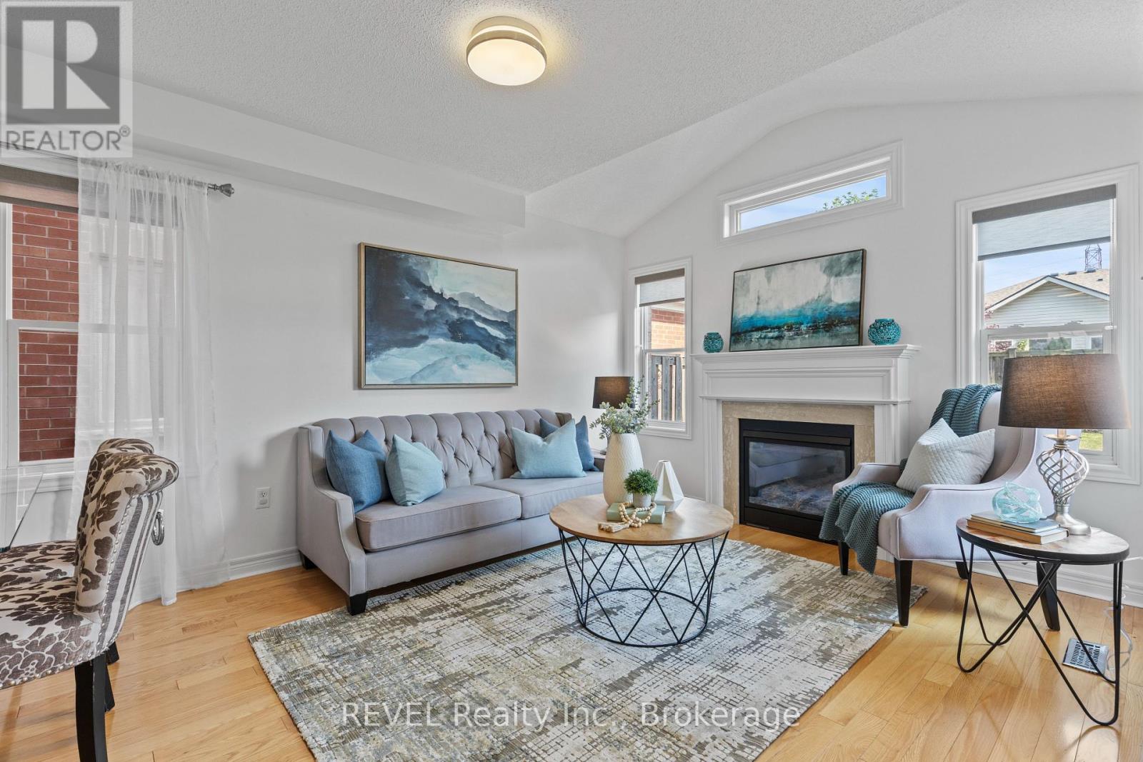 Photo 15 of 33 Haynes Court, Niagaraonthelake ON