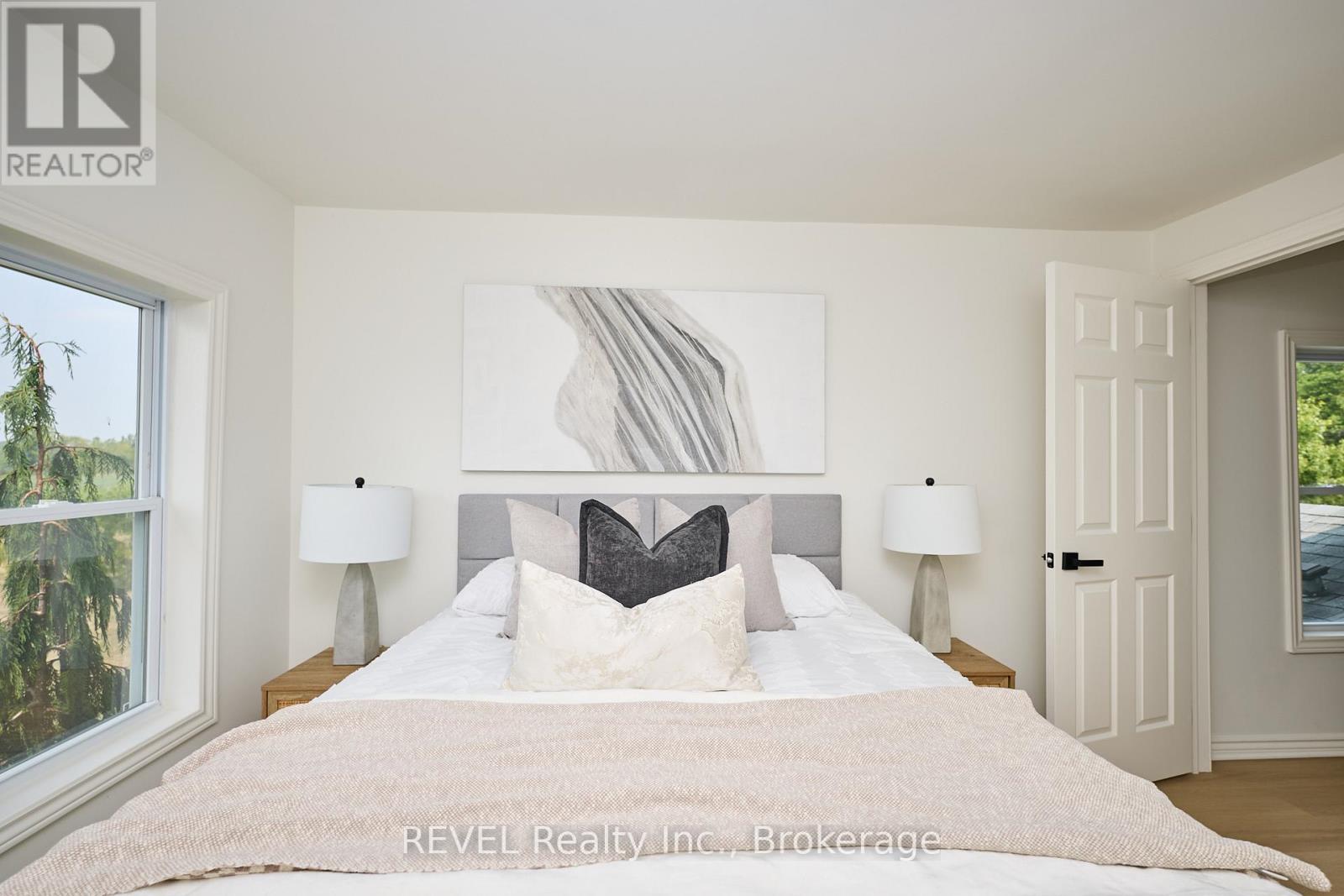 Photo 19 of 13717 Ort Road, Niagara Falls ON