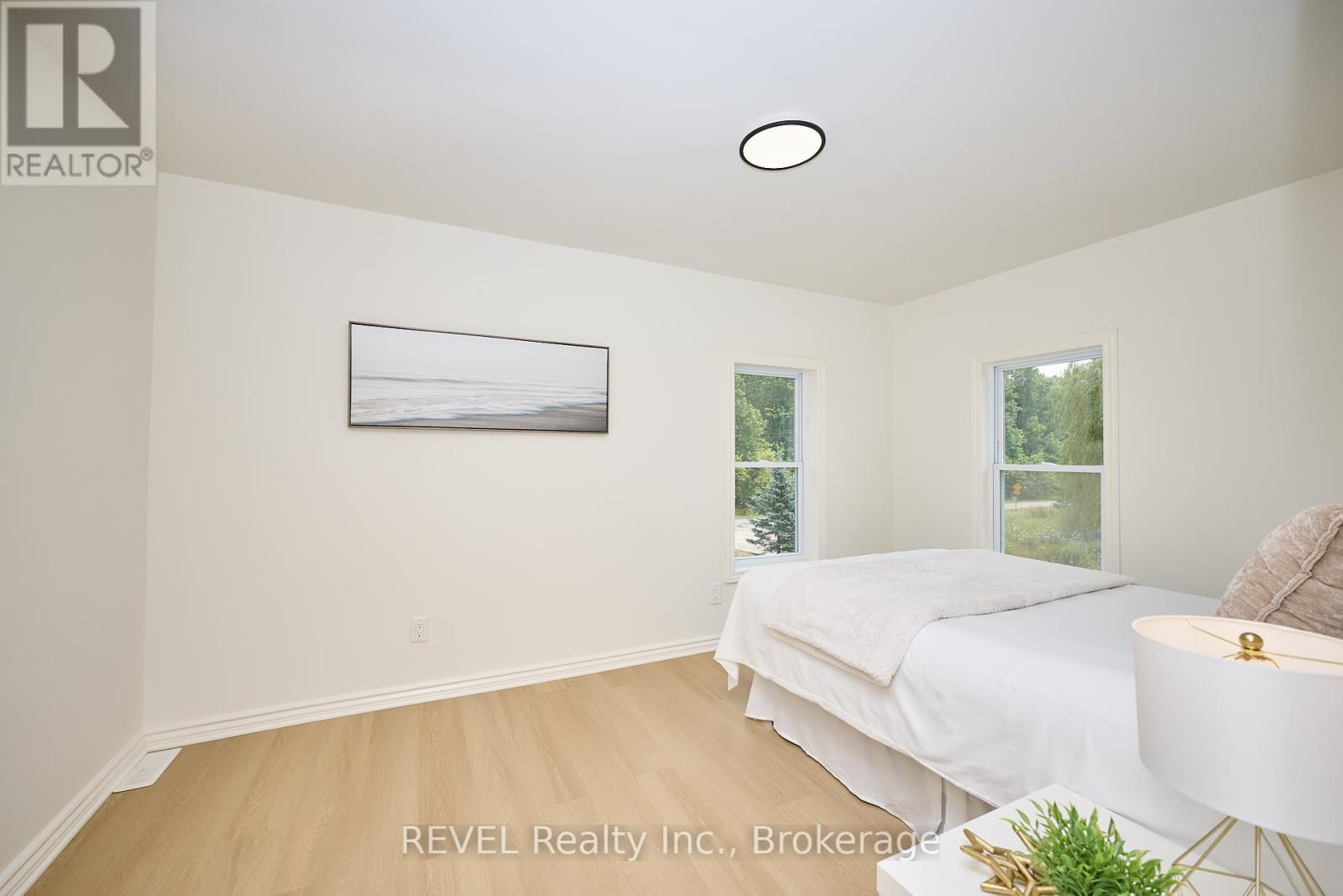 Photo 20 of 13717 Ort Road, Niagara Falls ON