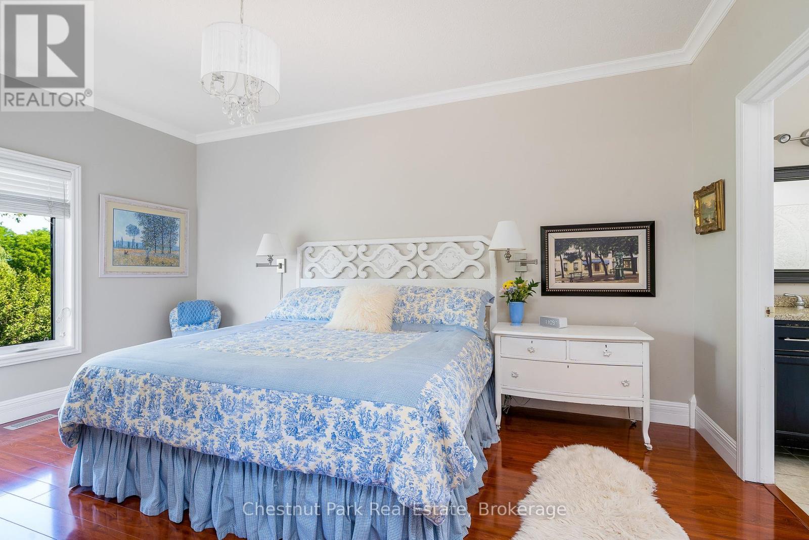 Photo 27 of 77 Findlay Drive, Collingwood ON
