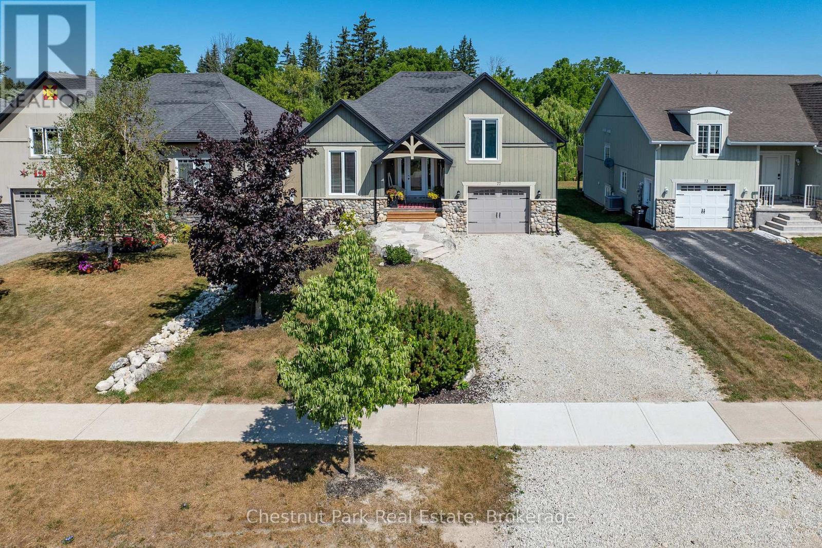 Photo 43 of 77 Findlay Drive, Collingwood ON
