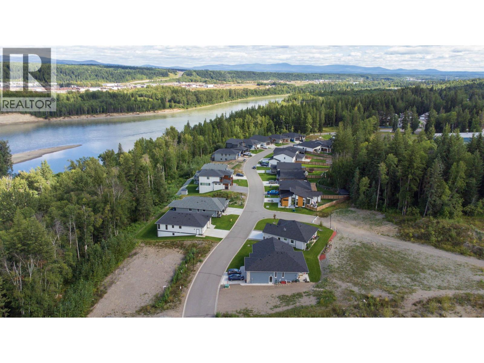 Photo 4 of 160 4393 Cowart Road, Prince George BC