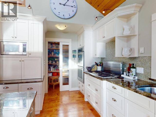 4810 SANDERSON ROAD, Texada Island
