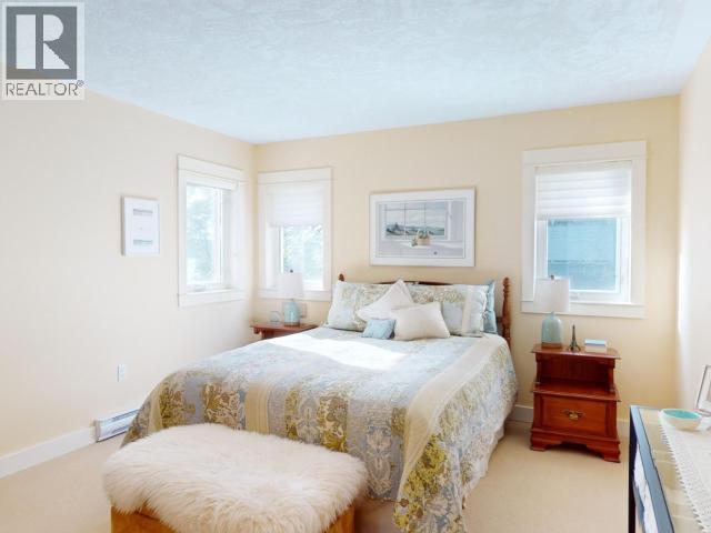 4810 SANDERSON ROAD, Texada Island