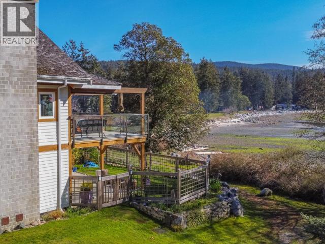 4810 SANDERSON ROAD, Texada Island