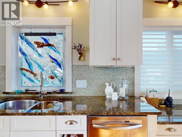 4810 SANDERSON ROAD, Texada Island
