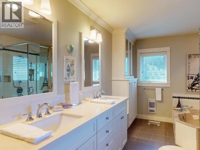 4810 SANDERSON ROAD, Texada Island