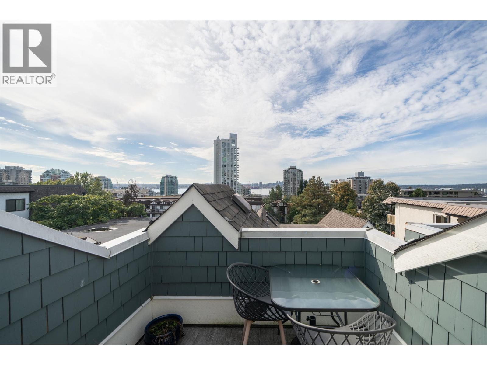 Photo 25 of D 136 W 4th Street, North Vancouver BC
