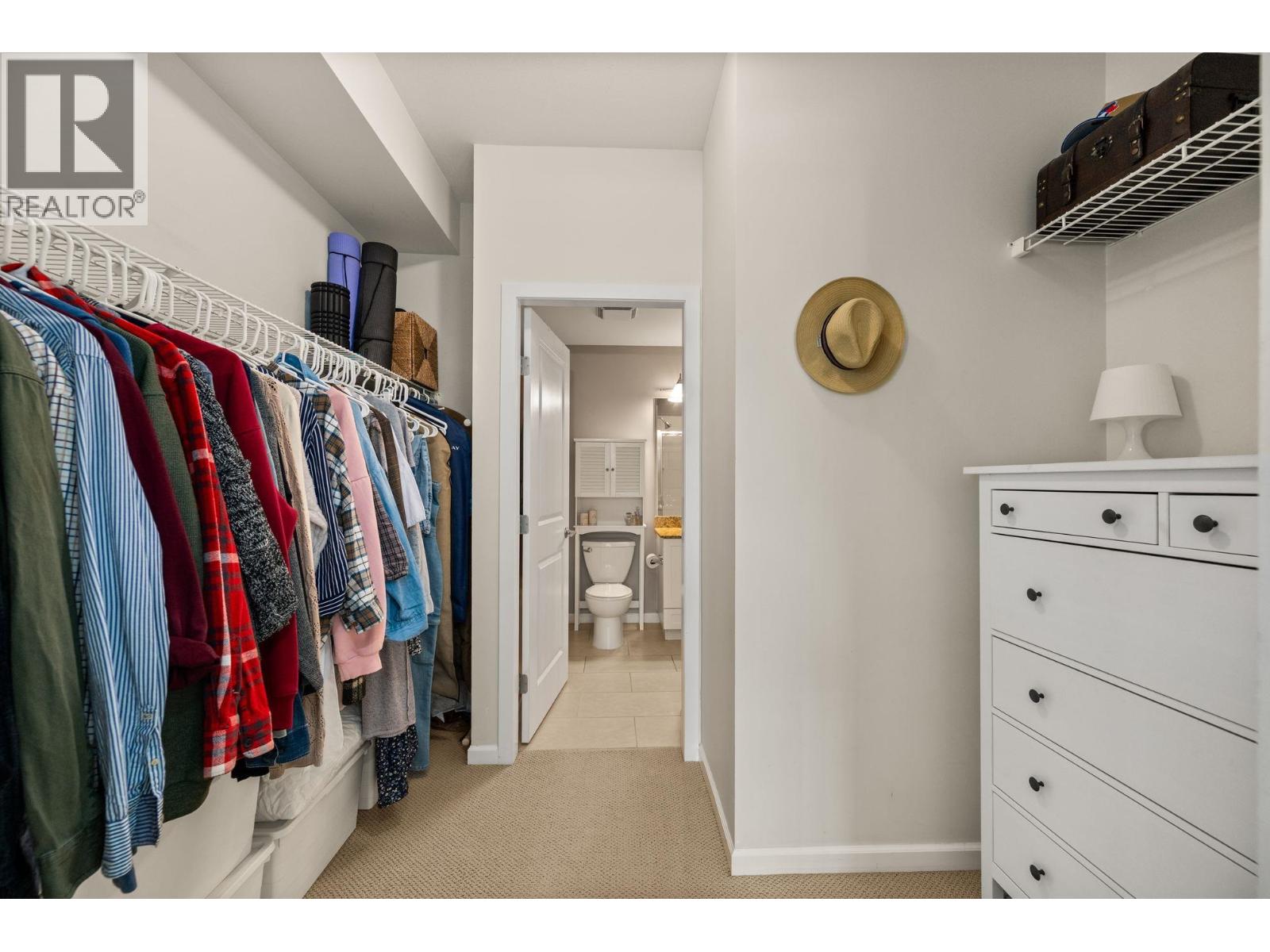 Photo 23 of 408 275 Ross Drive, New Westminster BC