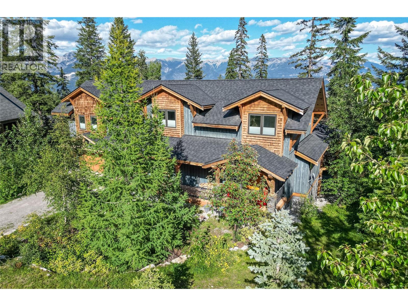 1590 Golden Avenue, Golden - Exteriors - Drone/Aerial View - Photo 8