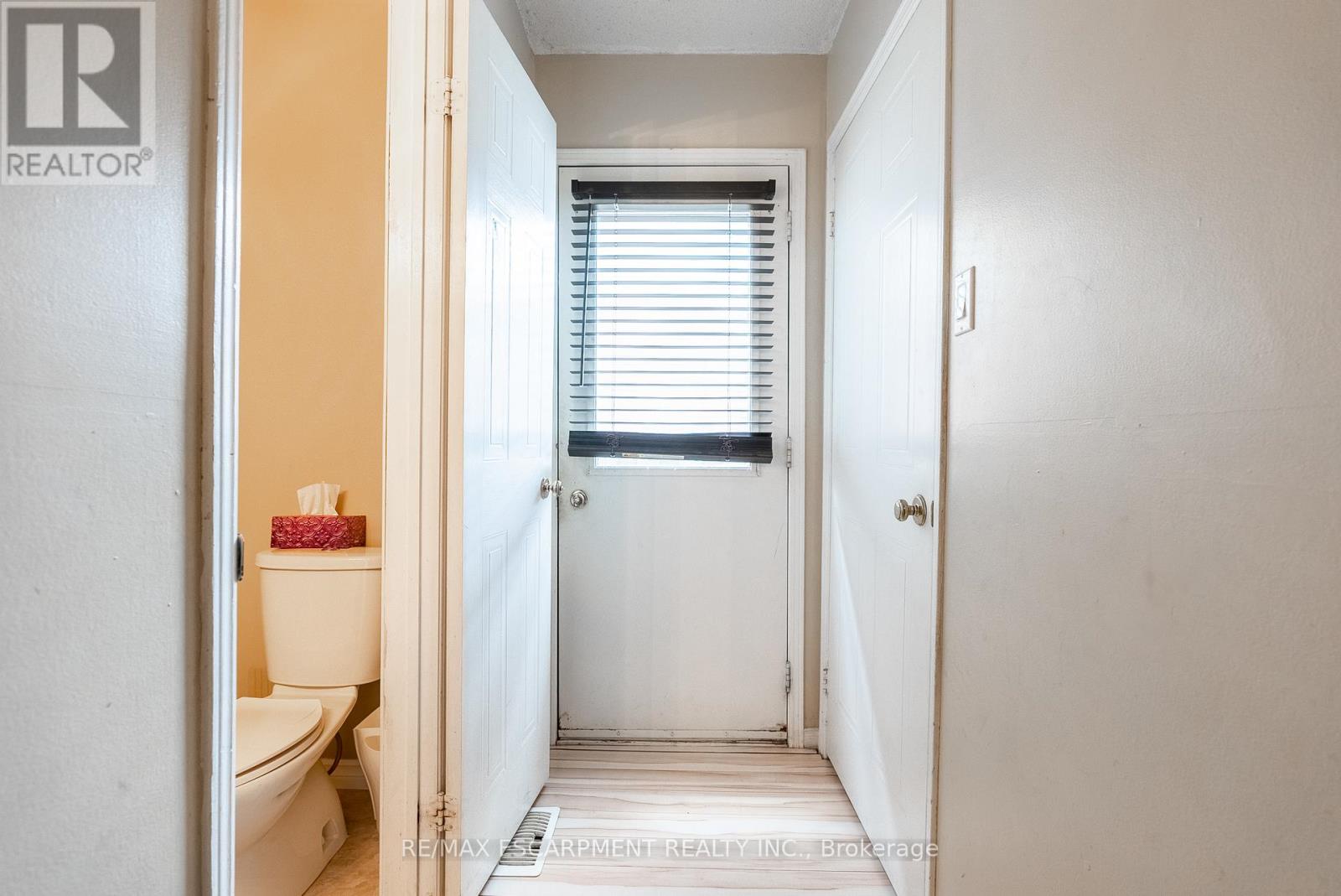 Photo 43 of 2465 Headon Forest Drive, Burlington ON