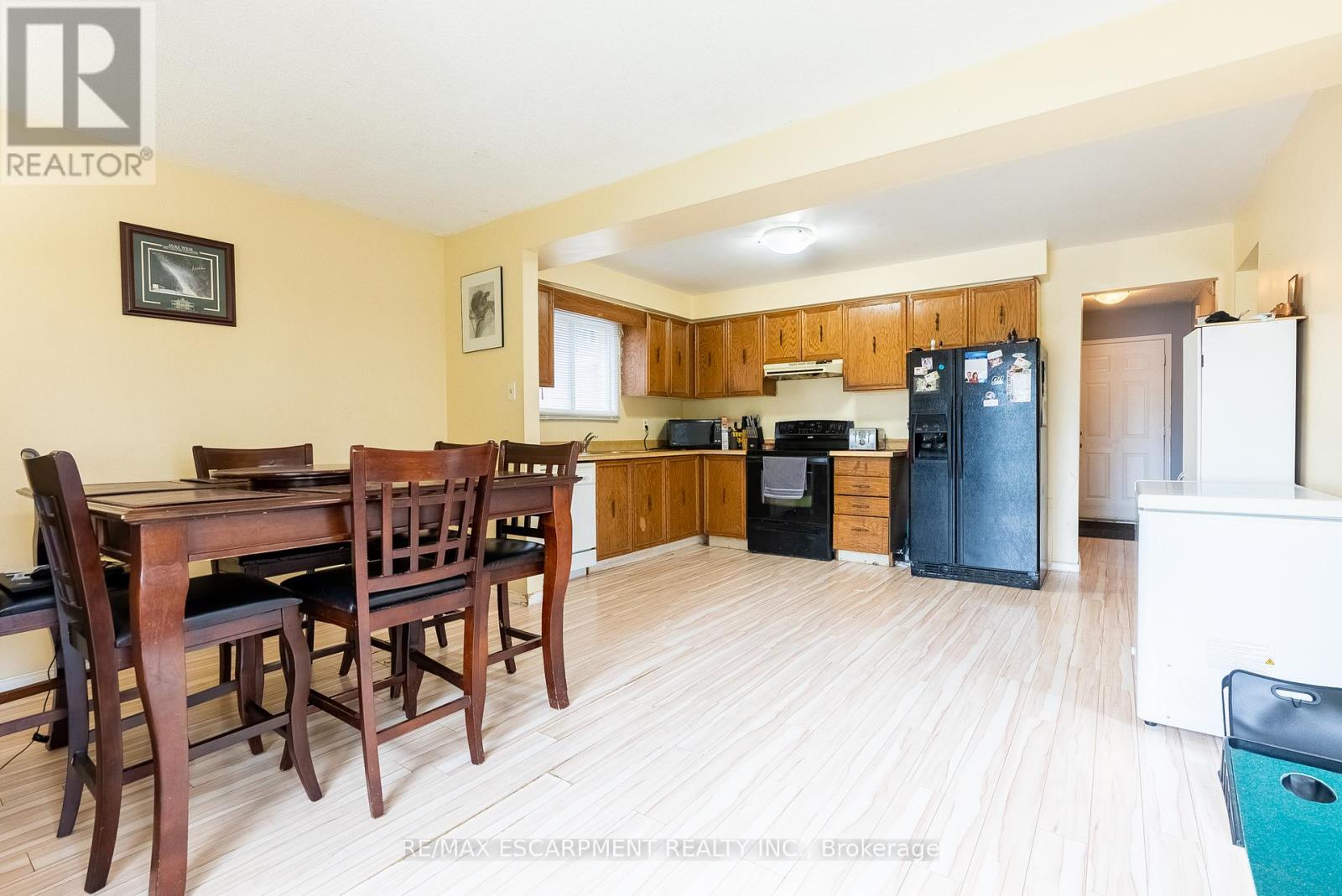Photo 1 of 2465 Headon Forest Drive, Burlington ON