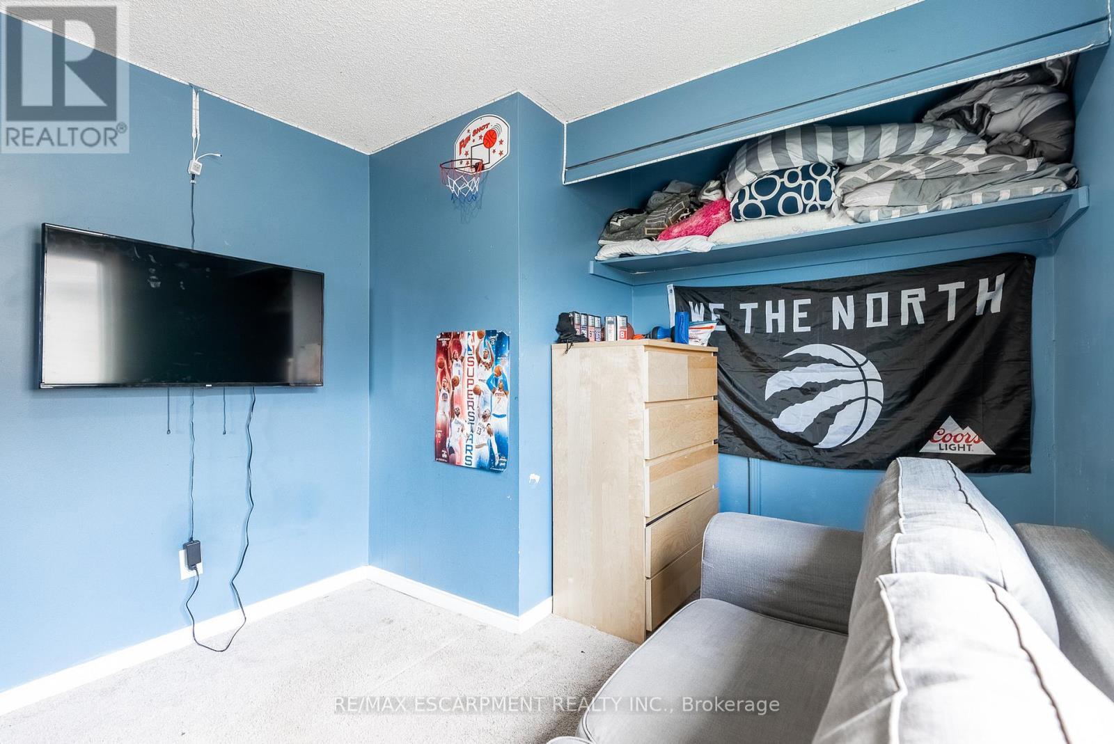 Photo 21 of 2465 Headon Forest Drive, Burlington ON
