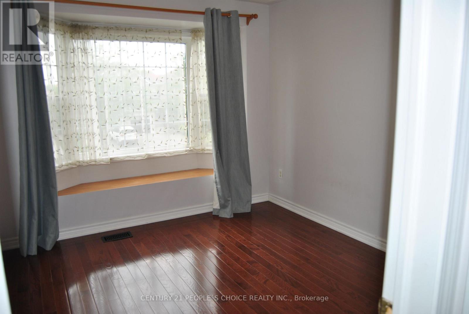 Photo 14 of 1248 Prestonwood Crescent, Mississauga ON
