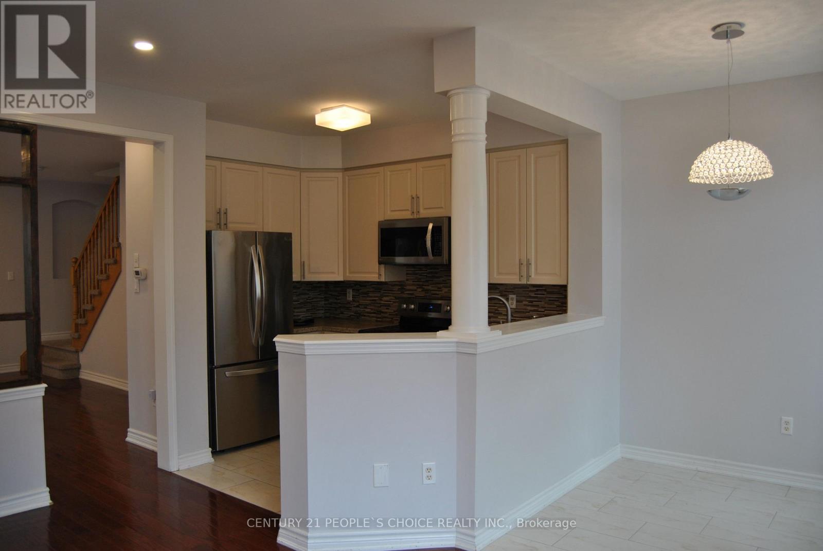 Photo 6 of 1248 Prestonwood Crescent, Mississauga ON