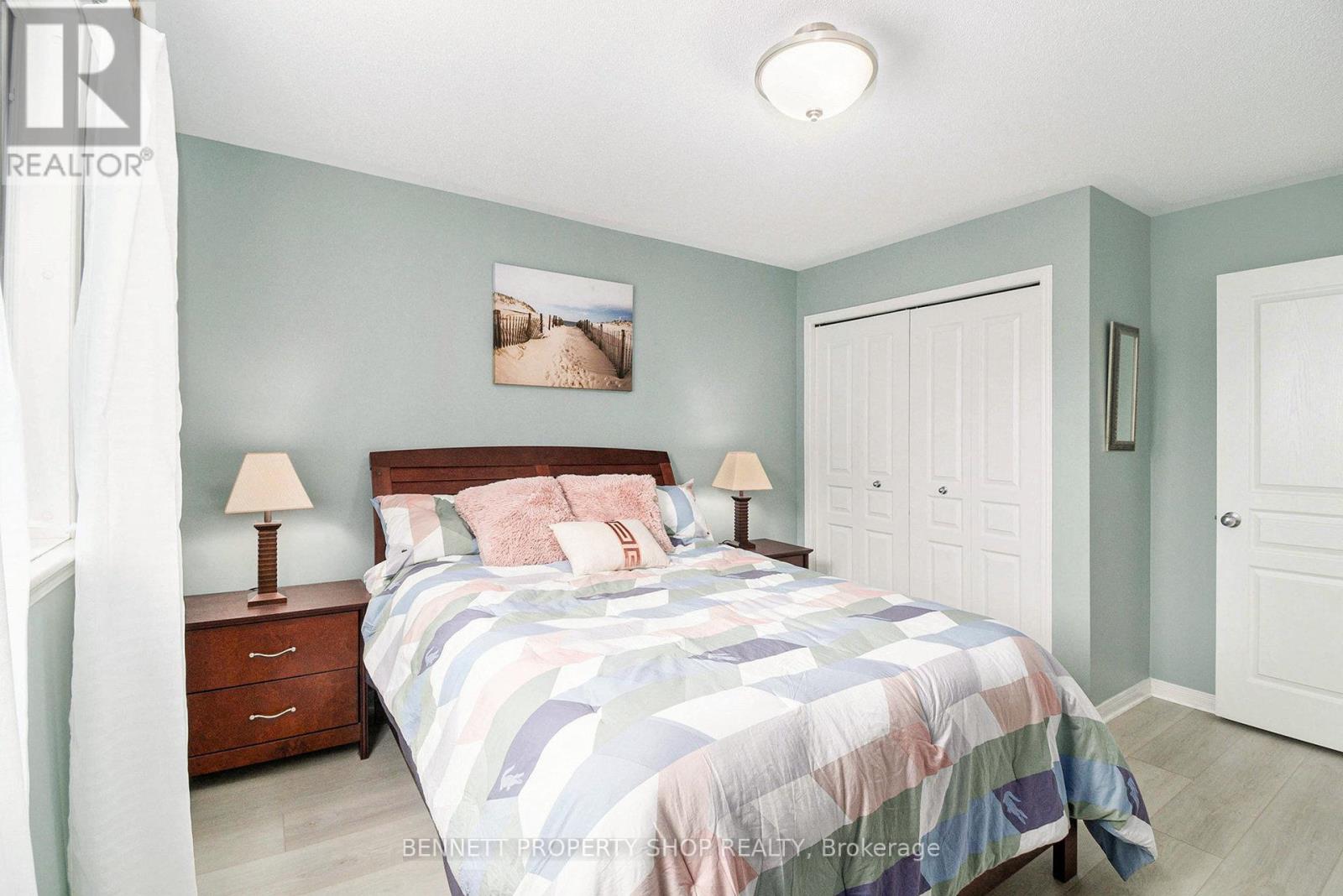 Photo 20 of 295 Harthill Way, Ottawa ON