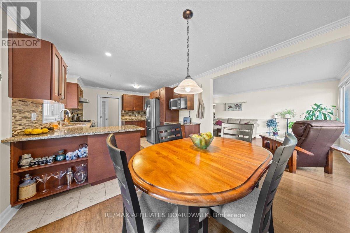 Photo 25 of 1856 Appleford Street, Ottawa ON
