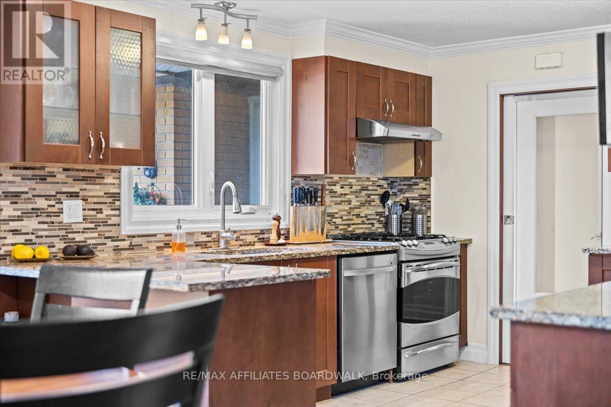Photo 47 of 1856 Appleford Street, Ottawa ON