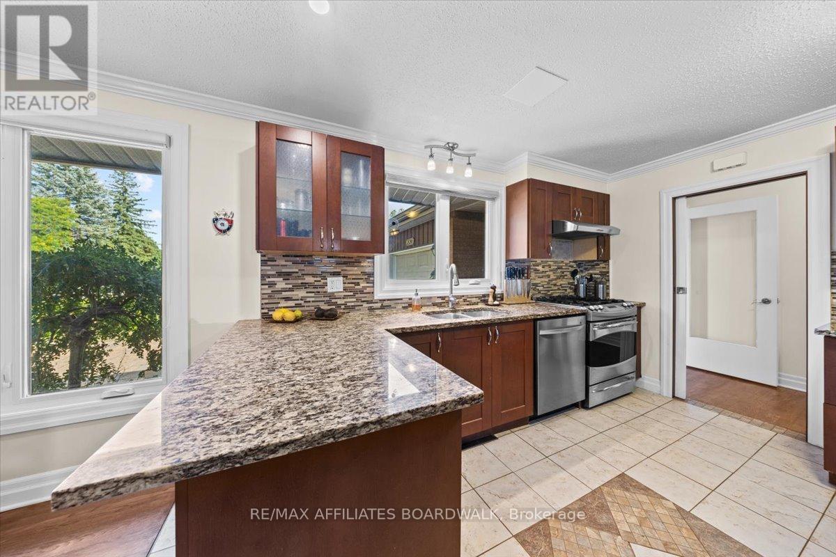 Photo 29 of 1856 Appleford Street, Ottawa ON