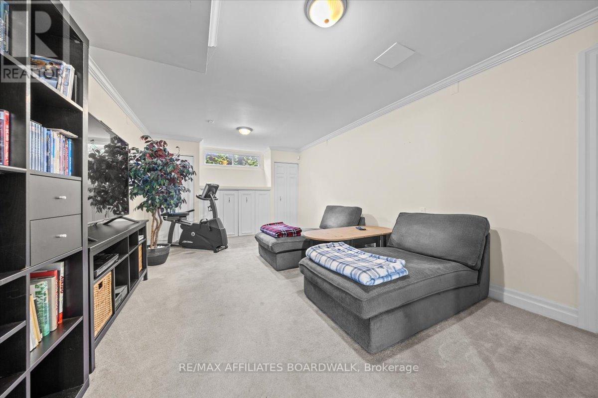 Photo 27 of 1856 Appleford Street, Ottawa ON