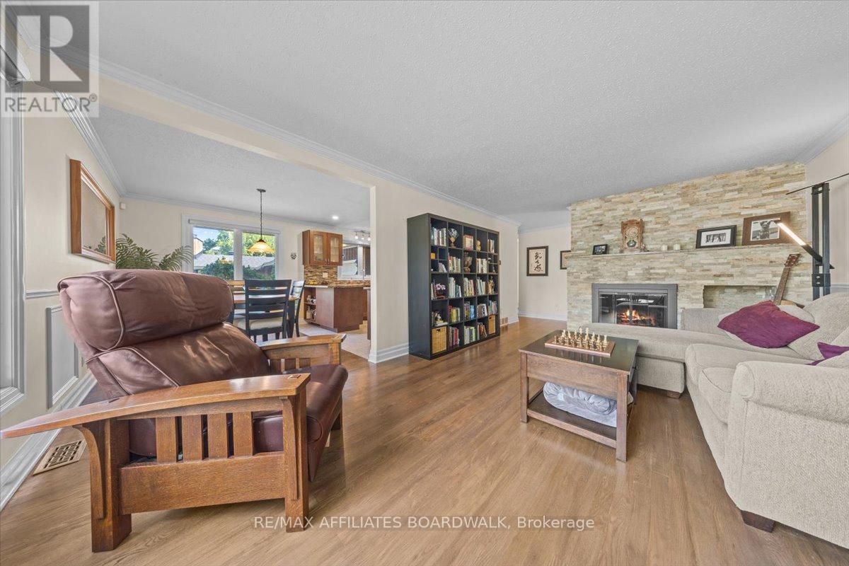 Photo 44 of 1856 Appleford Street, Ottawa ON