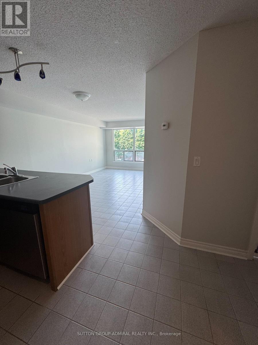 Photo 9 of 218 890 Sheppard Avenue W, Toronto ON