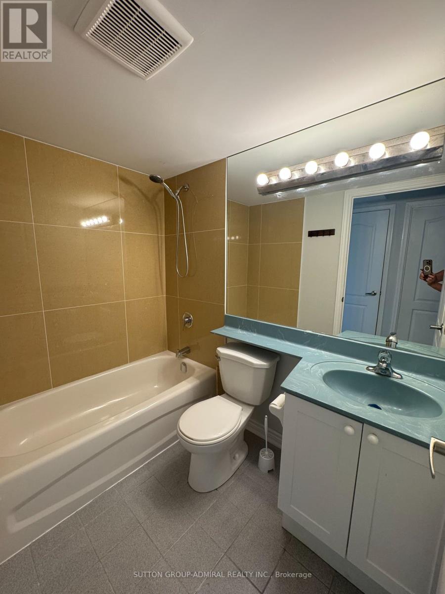Photo 1 of 218 890 Sheppard Avenue W, Toronto ON