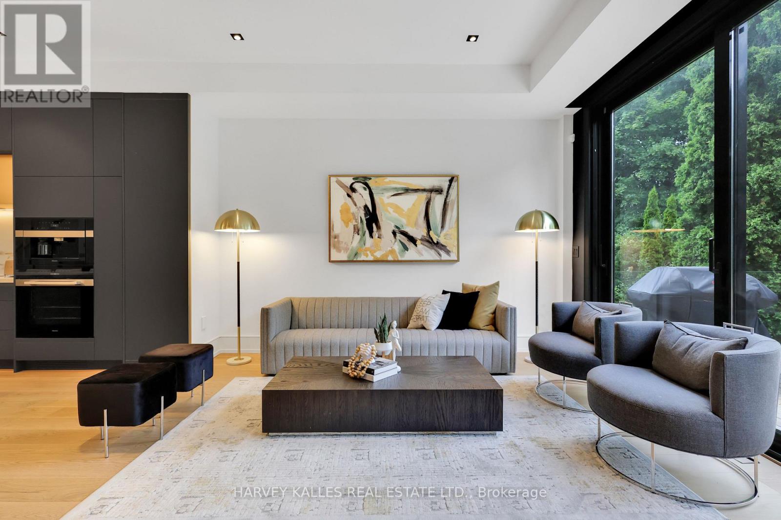 Photo 16 of 116 Deloraine Avenue, Toronto ON