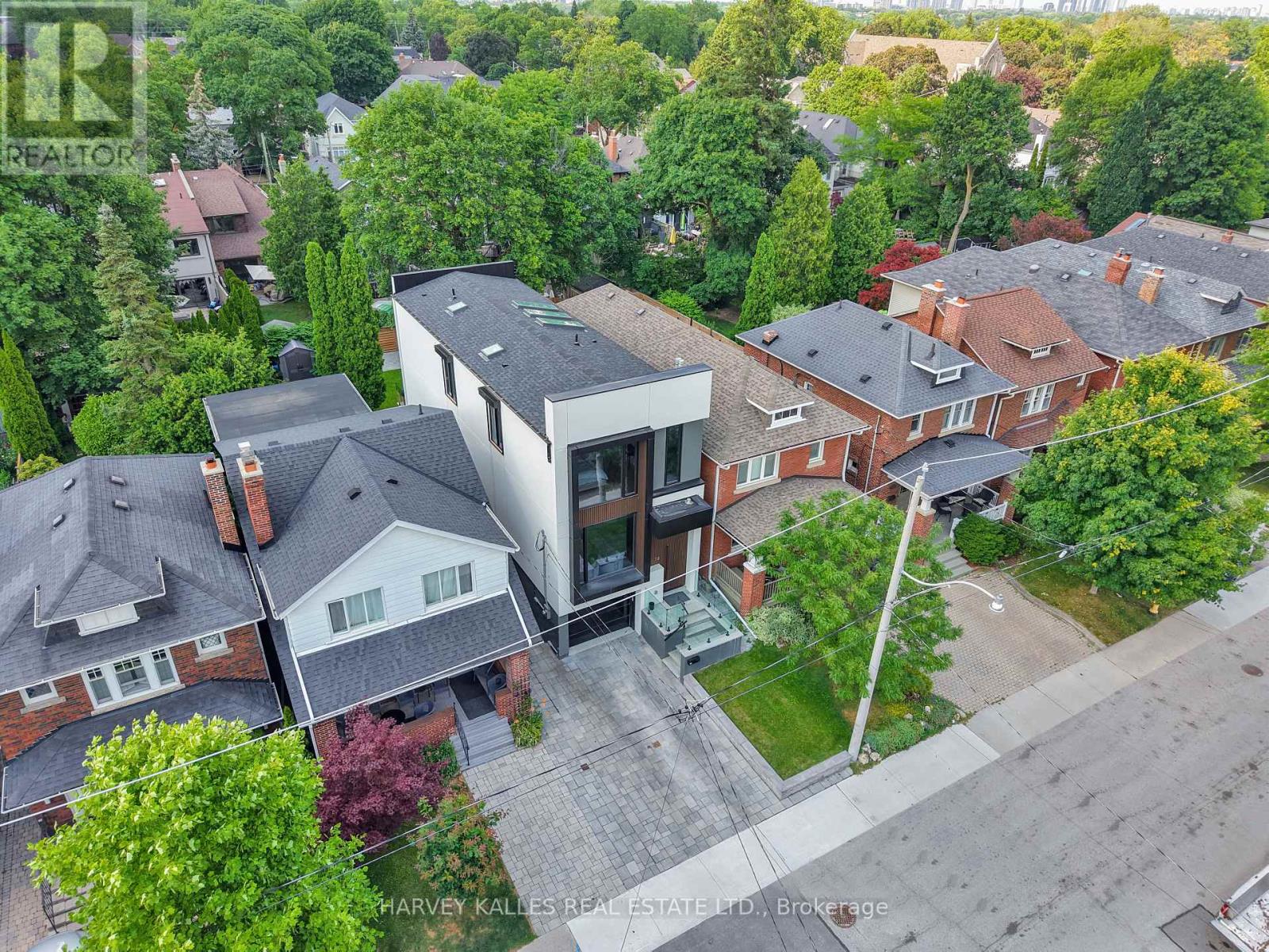 Photo 2 of 116 Deloraine Avenue, Toronto ON