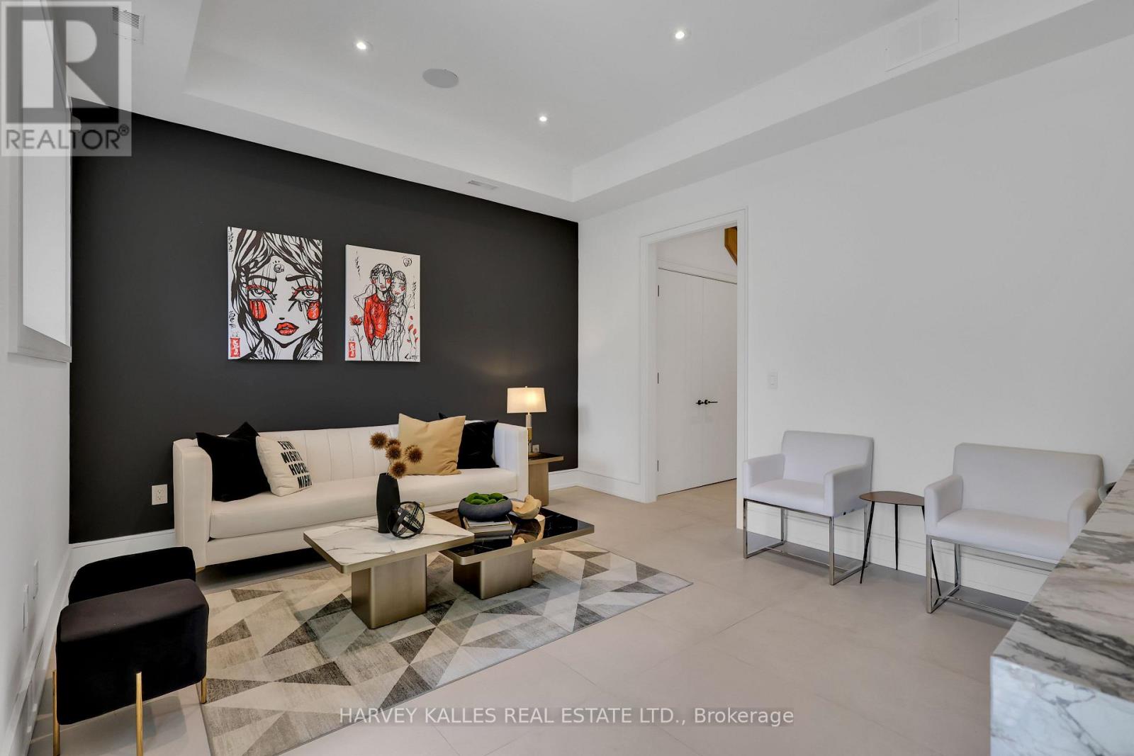 Photo 45 of 116 Deloraine Avenue, Toronto ON