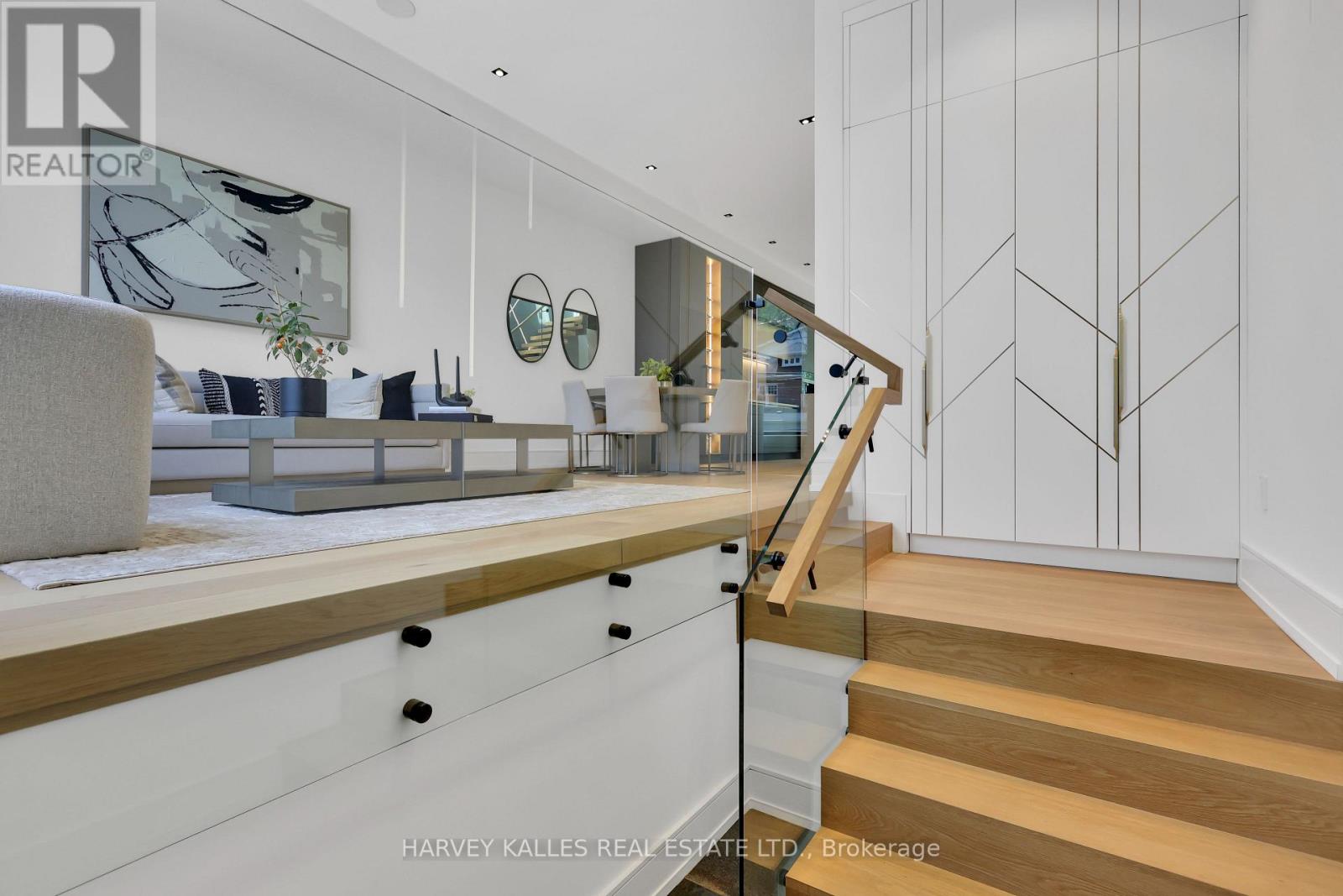 Photo 5 of 116 Deloraine Avenue, Toronto ON