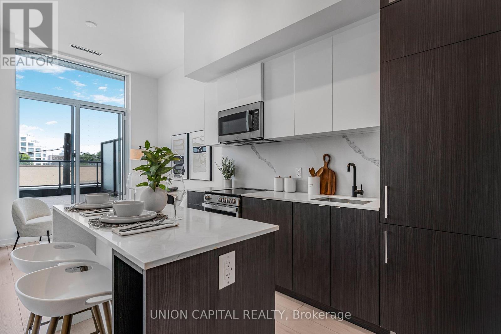 Photo 14 of 205 500 Dupont Street, Toronto ON
