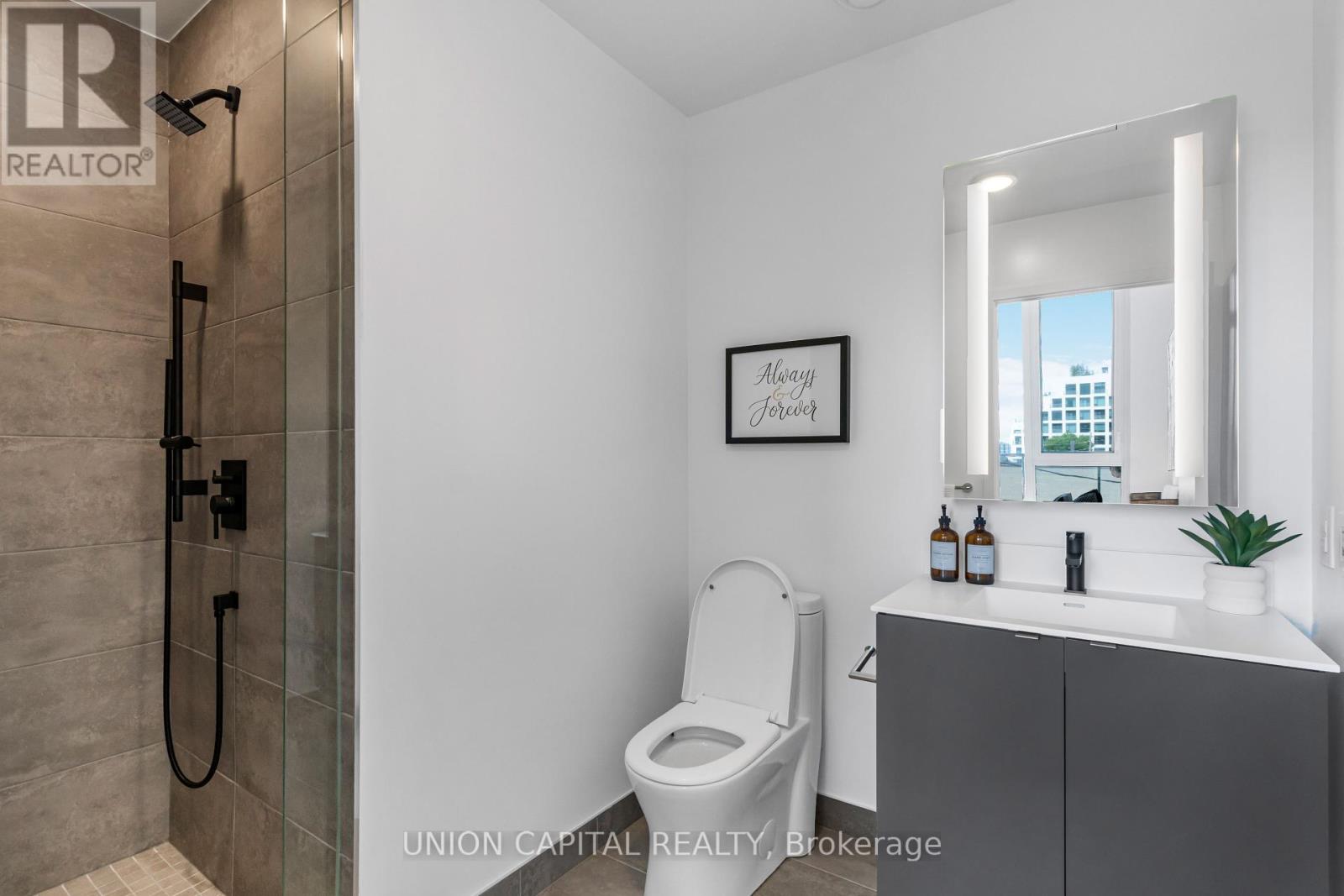 Photo 10 of 205 500 Dupont Street, Toronto ON