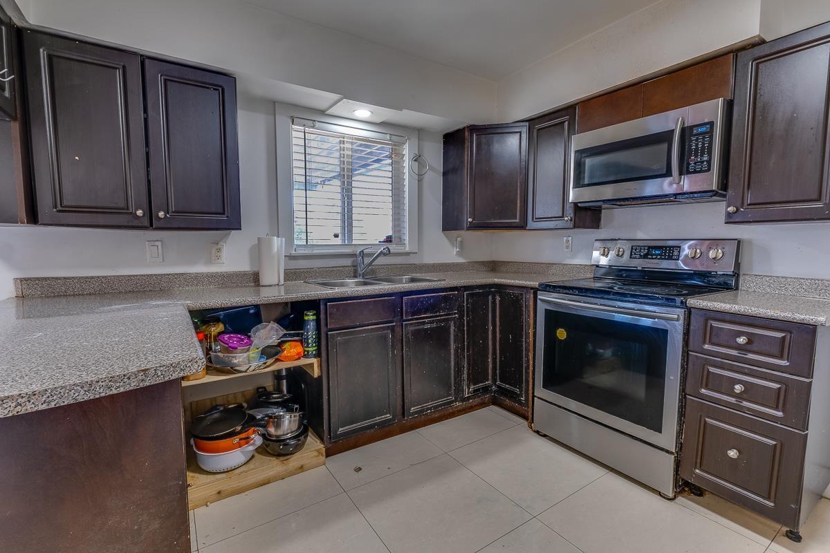 Photo 11 of 12778 114 Avenue, Surrey BC