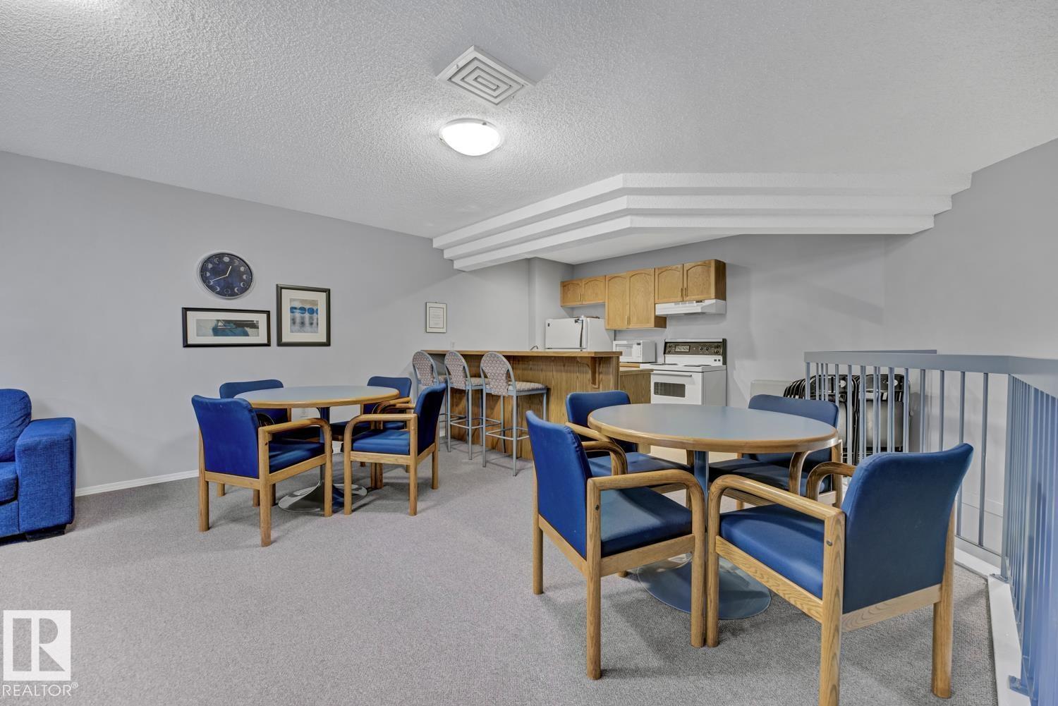 Photo 37 of 206 15503 106 St Nw, Edmonton AB