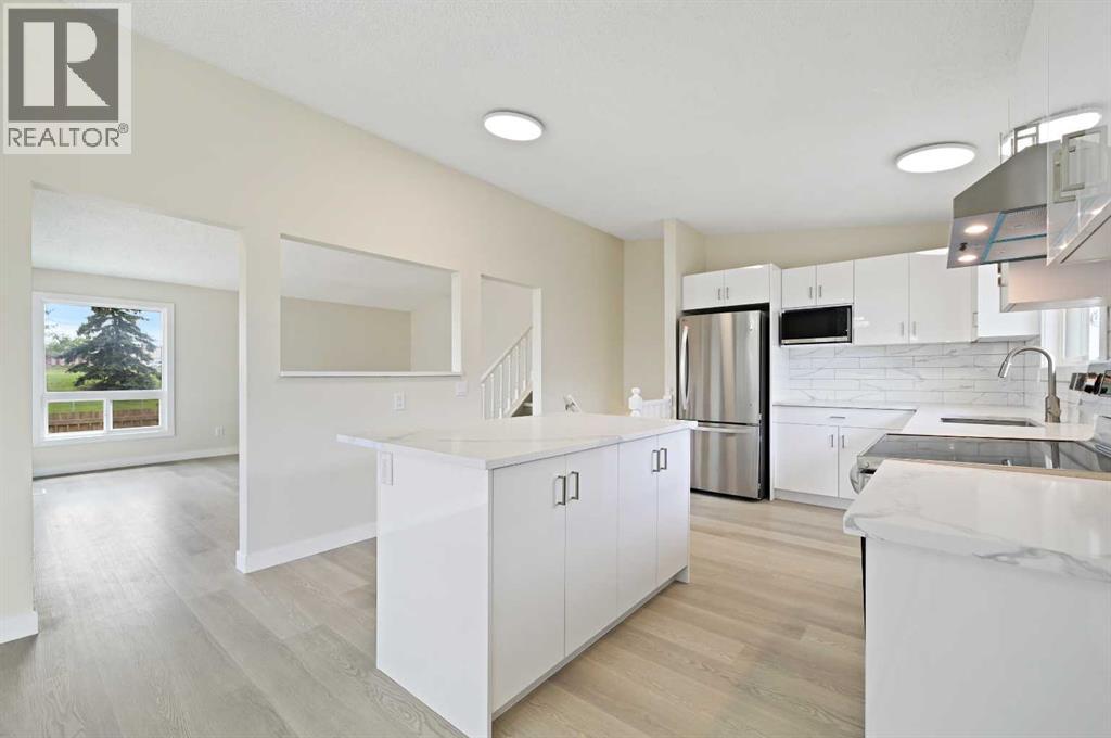 Single Family House 4 Level for Sale in  Centre Street NW Beddington Heights Calgary 