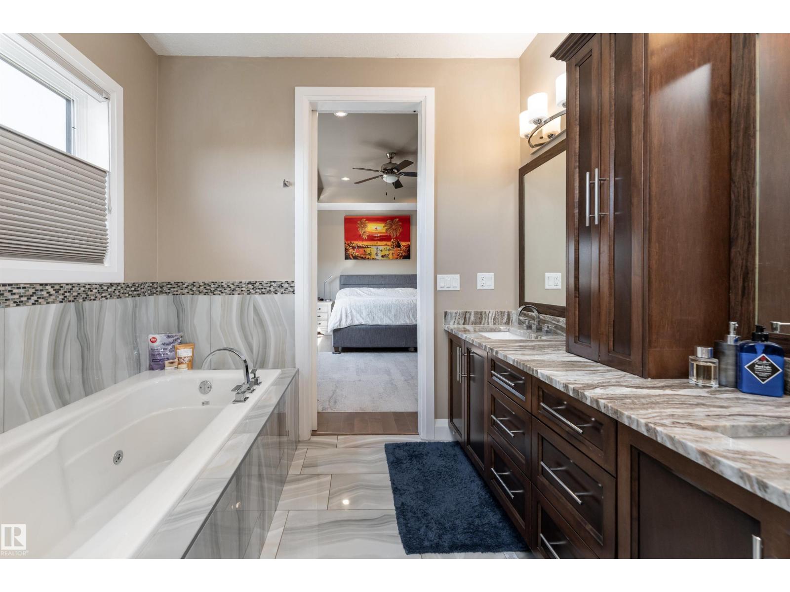 Photo 36 of 16508 133 St Nw, Edmonton AB