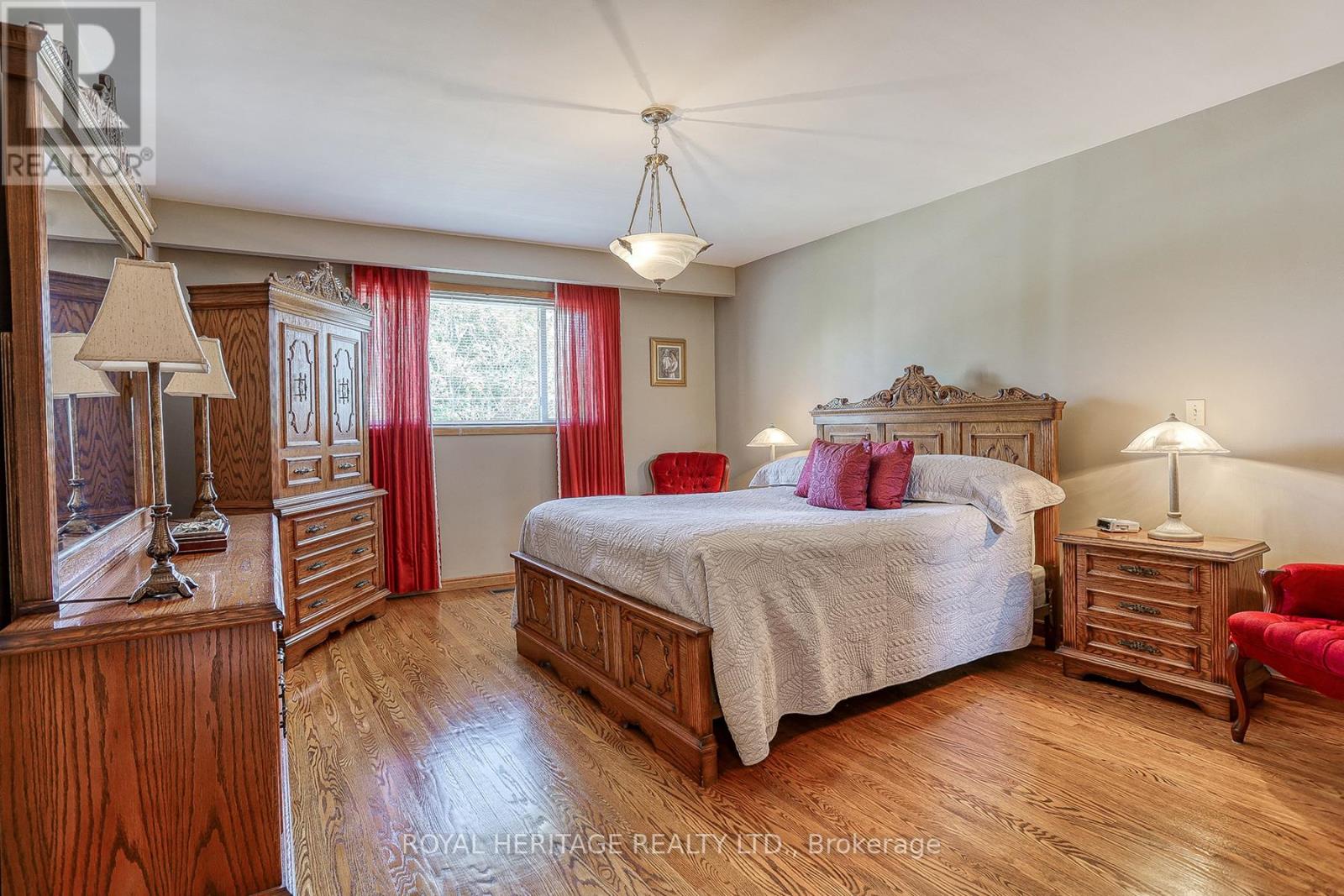 Photo 12 of 46 Garrard Road, Whitby ON