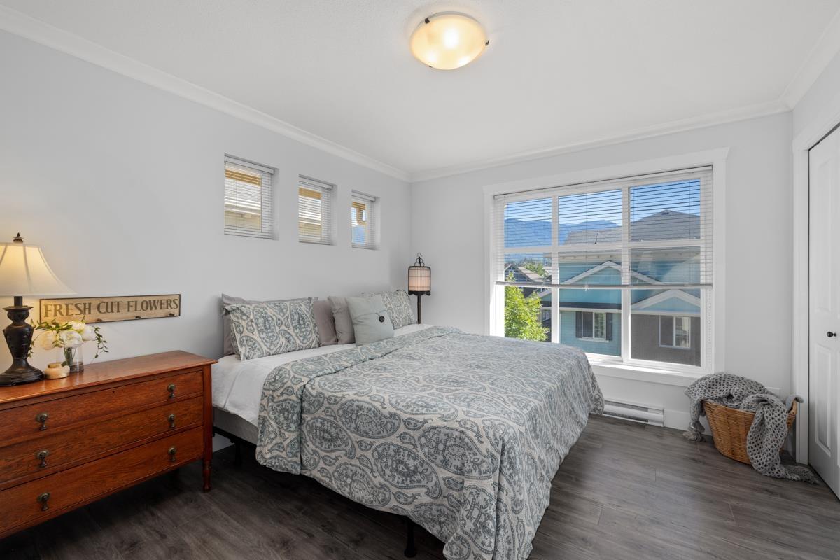 Photo 16 of 20 5805 Sappers Way Garrison Crossing, Chilliwack BC