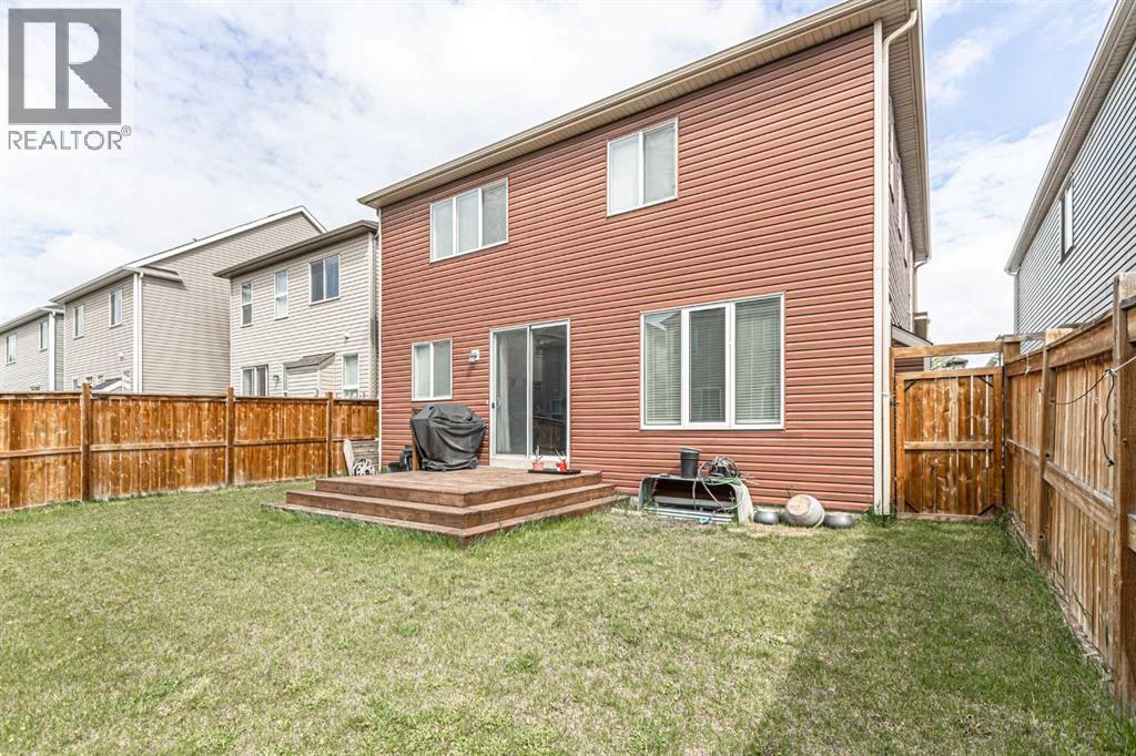 Photo 26 of 92 Windford Park Sw, Airdrie AB