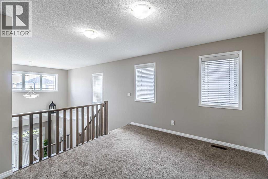 Photo 9 of 92 Windford Park Sw, Airdrie AB
